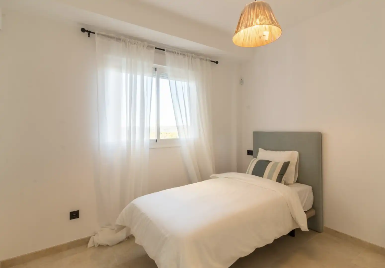 Casa a schiera con terrazza in vendita a La Duquesa, imagen 13