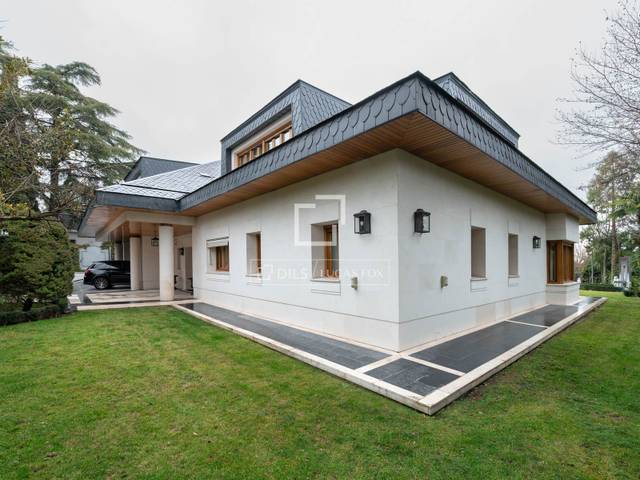 Casa-chalet en Venta en Conde Orgaz - Piovera