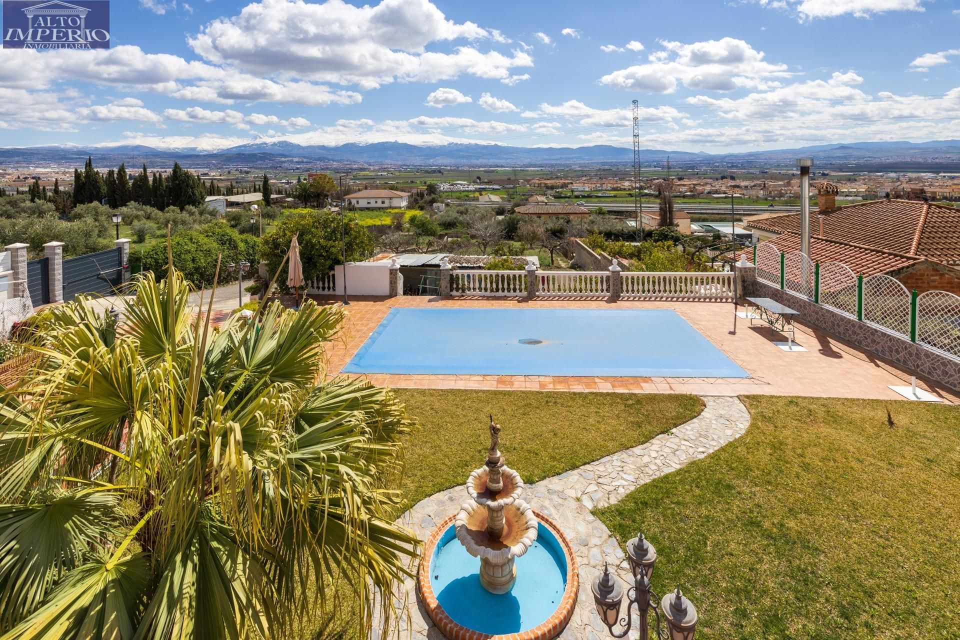 Garden of House or chalet for sale in Atarfe  with Air Conditioner, Private garden and Terrace