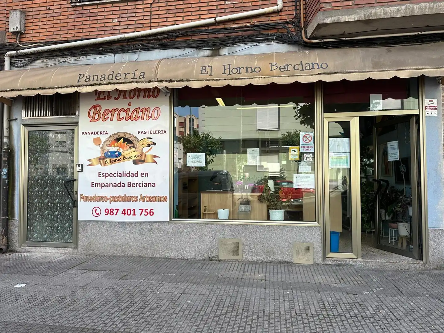 Local comercial en venda a Flores de Sil - La Placa, imagen 17