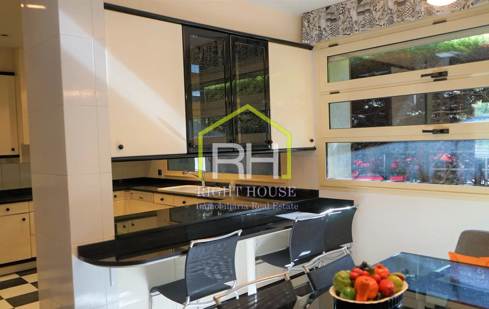 Kitchen of Houses for sale in Escaldes – Engordany  with Heating, Private garden and Parquet flooring