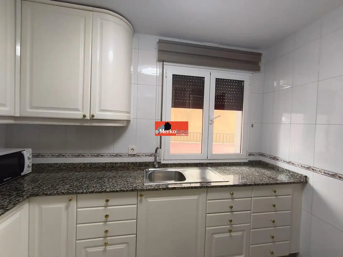 Kitchen of Apartments for rent in Lugo  with Heating, Terrace and Storage room