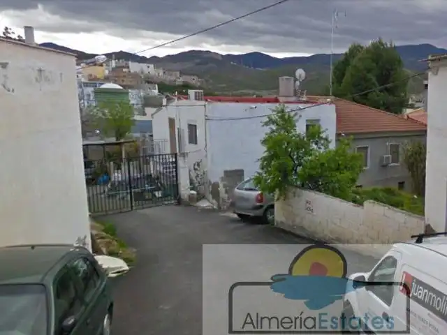 Terreny residencial en venda a Olula del Río