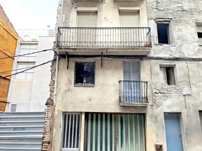 Flat for sale in C/ Muralla de San Antonio