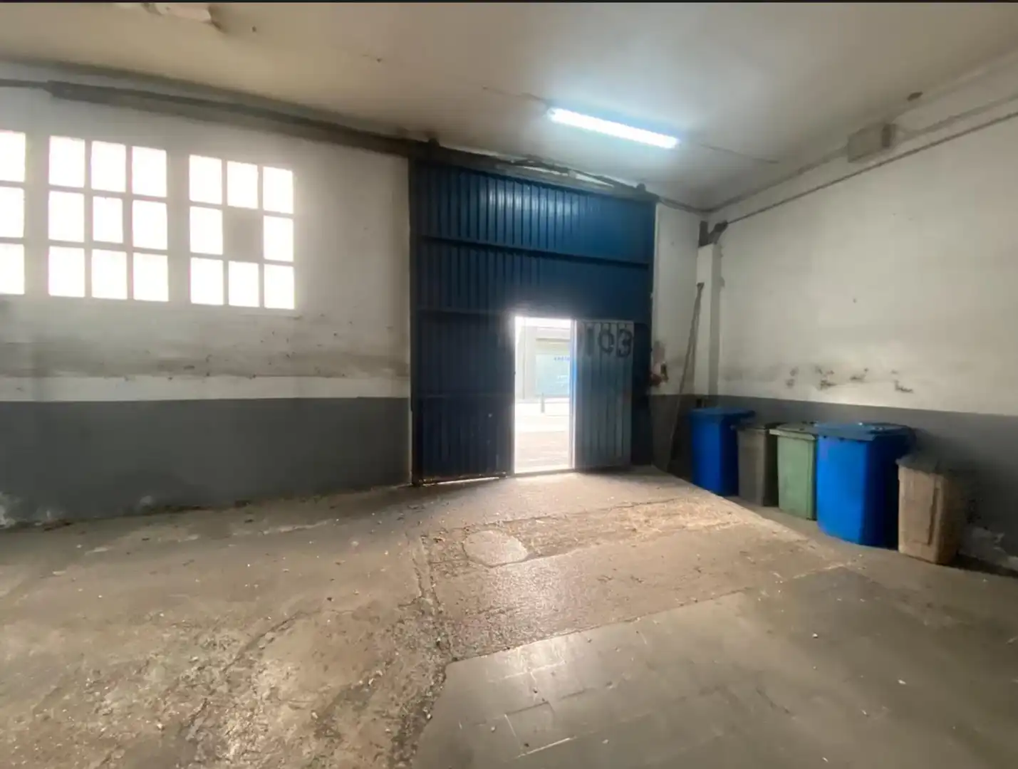 Nave industrial en venta en CERDANYOLA, El Coll
