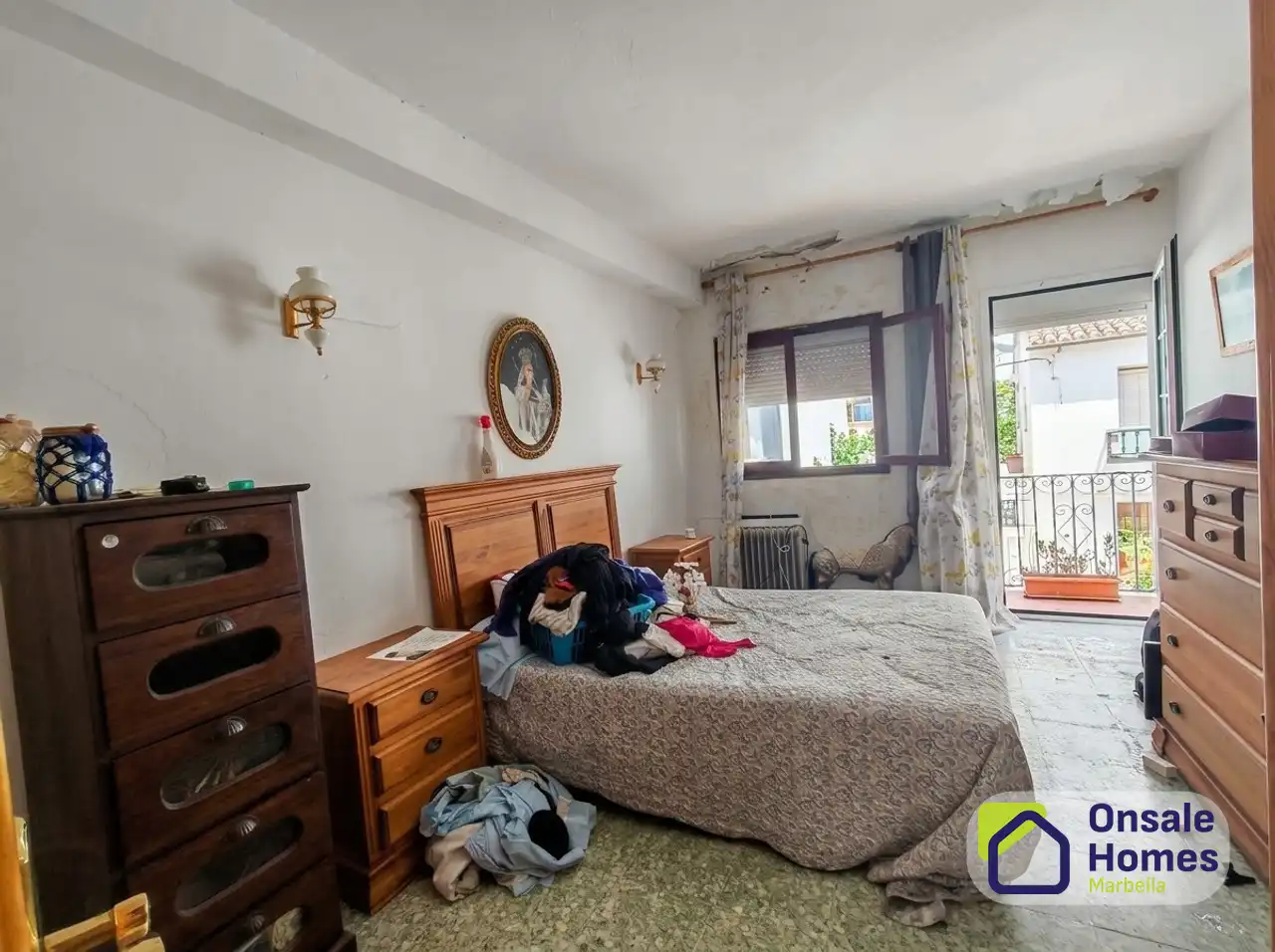 Dormitori de Casa adosada en venda en Marbella amb Jardí privat i Balcó