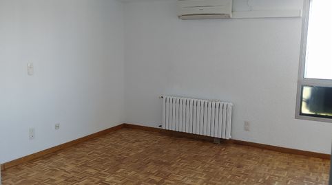 Photo 5 of Flat for sale in Avenida de Madrid, 23, Ciudad Jardín - Parque Roma, Zaragoza Capital