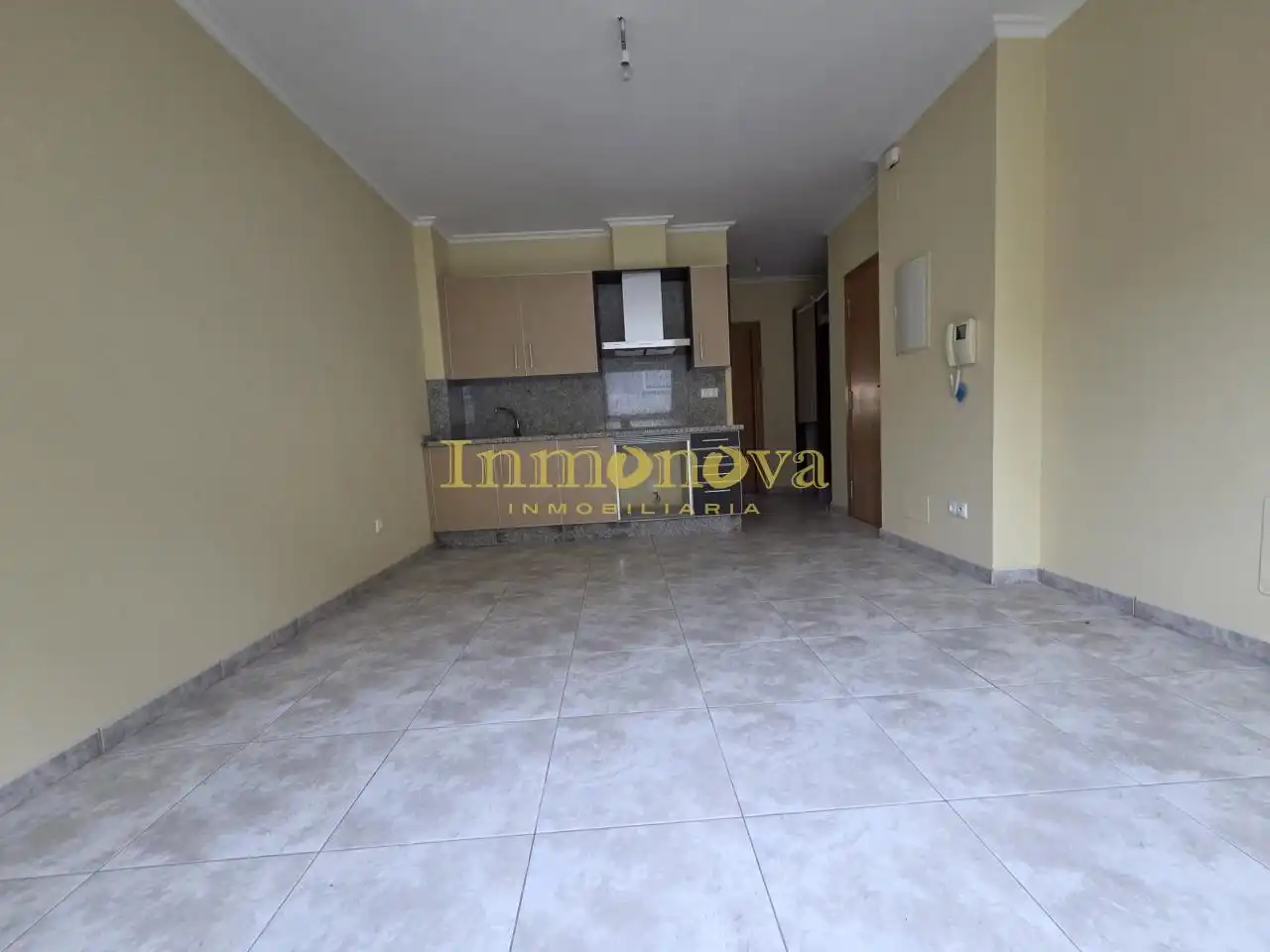 Apartments for sale in CAMINO RIO, 33, Malpica de Bergantiños