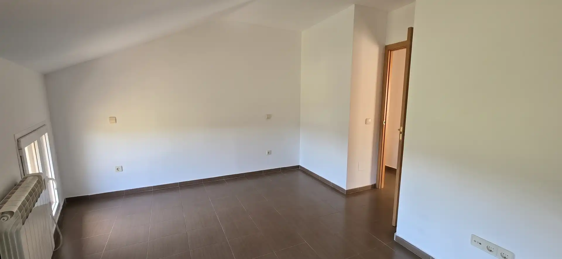 Habitación de Piso en venta en Lozoya, Madrid