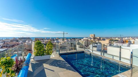 Foto 2 de Apartamento en venta en Calle Ramón Gallud, 148, Las Piscinas Naturales, Torrevieja