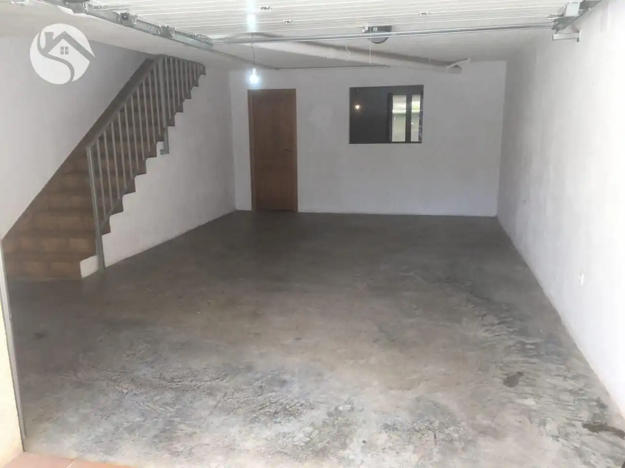 Casa adosada en venda a Fuentes