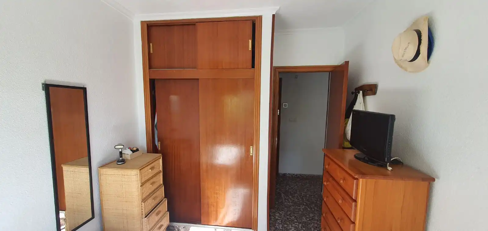 Habitación de Piso en venta en Pilar de la Horadada con Balcón y Alarma
