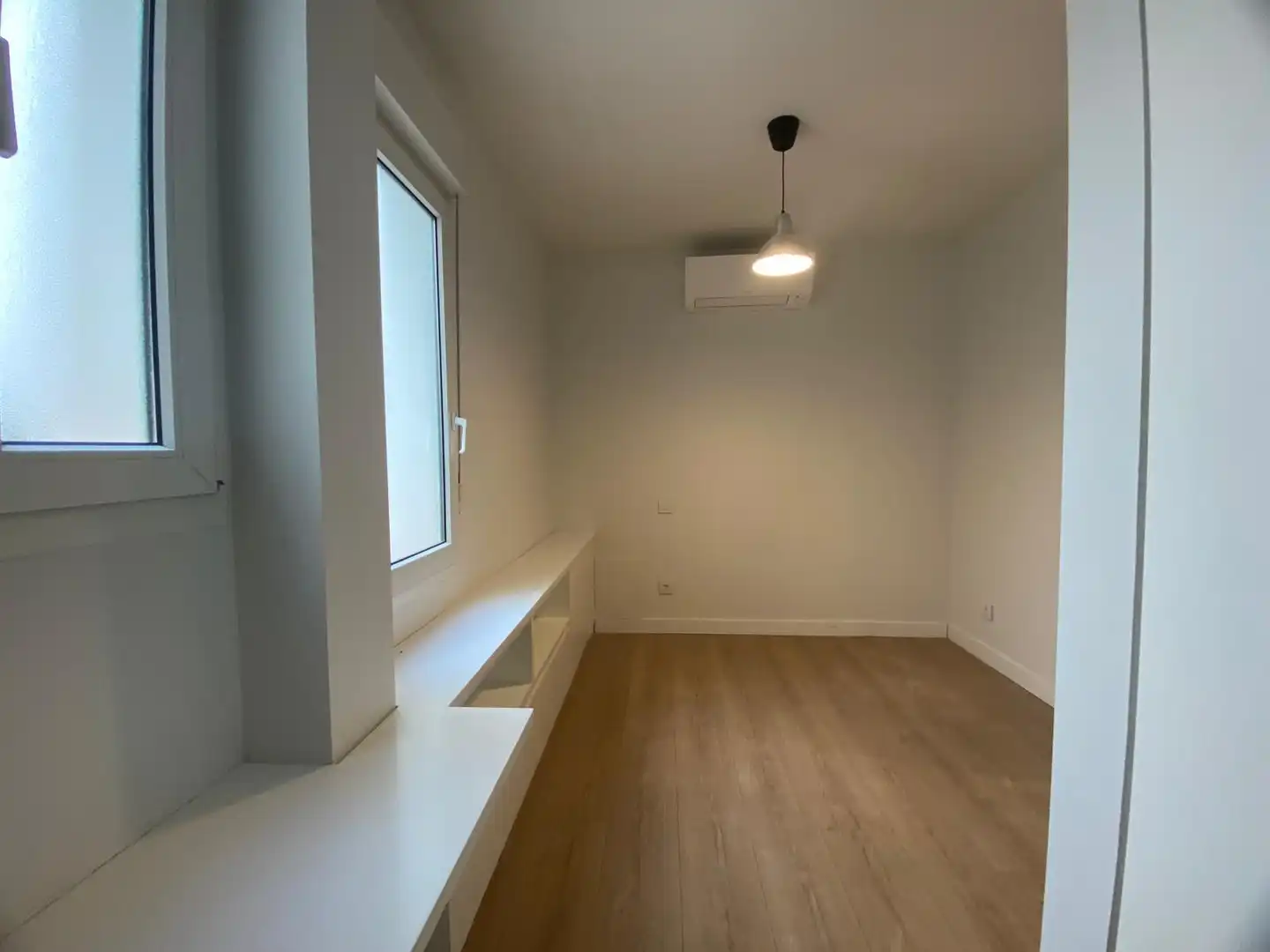 Sala d'estar de Apartament de lloguer en Madrid amb Aire condicionat, Calefacció i Moblat