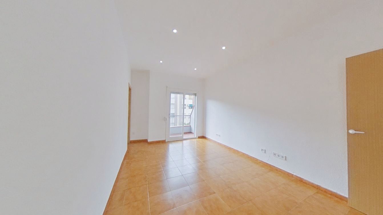 Living room of Flat for sale in Montcada i Reixac  with Terrace and Oven