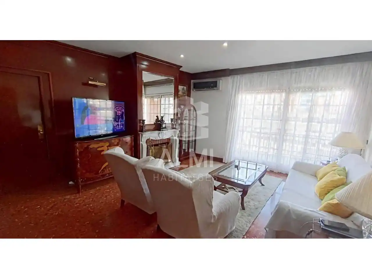 Flat with terrace for sale in Calle Gran de Sant Andreu