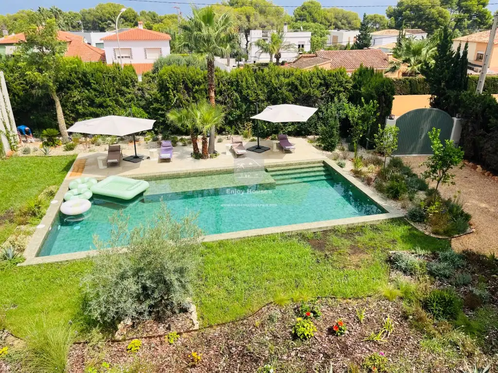 Casa o chalet en venta en Las Rotas / Les Rotes