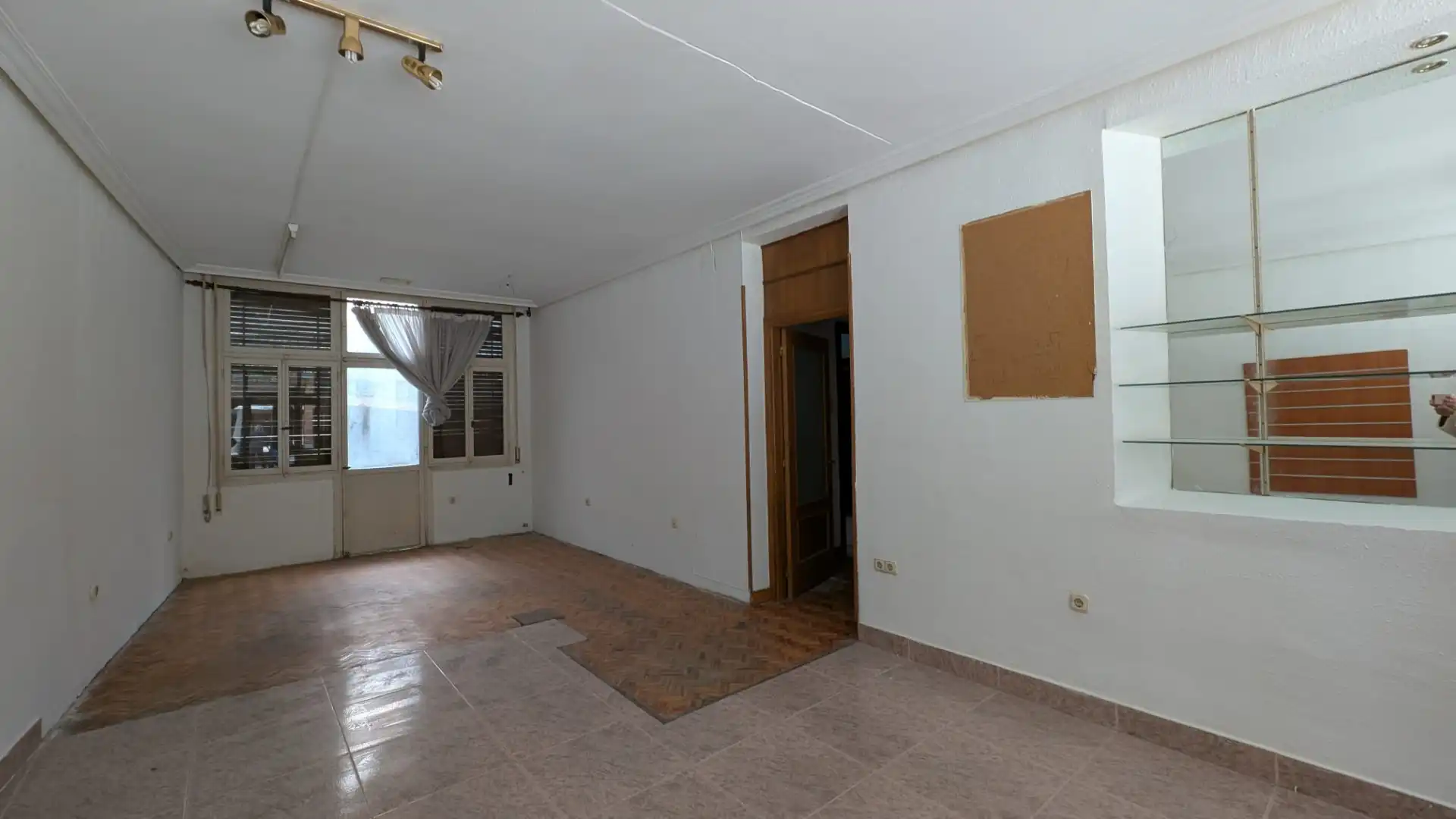 Geschaftsraum zum Verkauf in Villabona