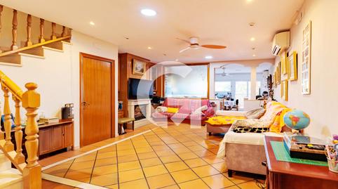 Foto 2 de Casa o xalet en venda a Cl Pineda,de la, Les Arenes - La Grípia  Can Montllor, Barcelona