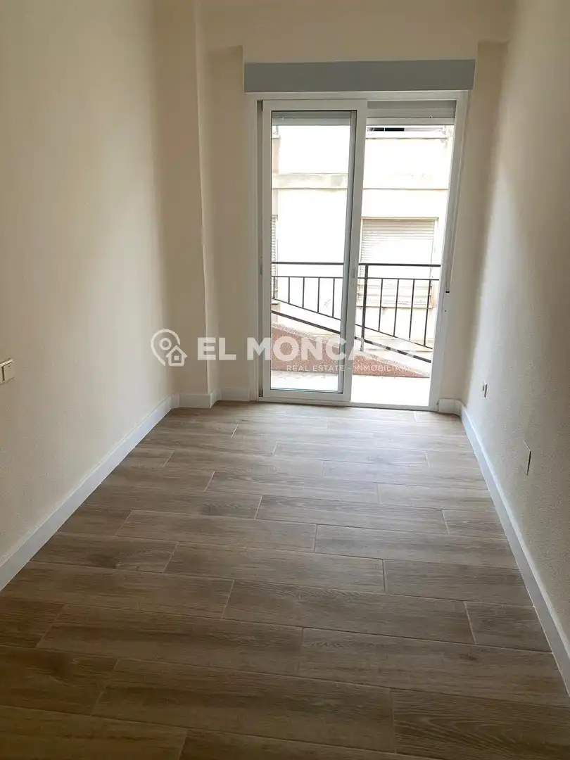 Dormitori de Apartament en venda en Callosa de Segura amb Terrassa