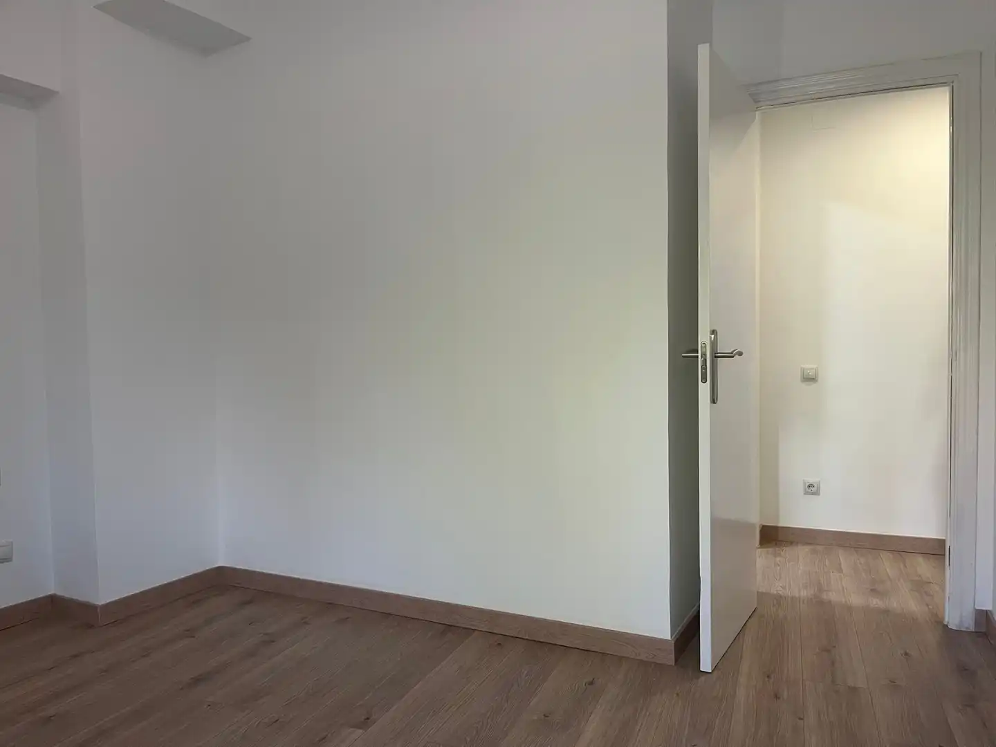 Bedroom of Flat for sale in Sabadell  with Air Conditioner, Heating and Private garden