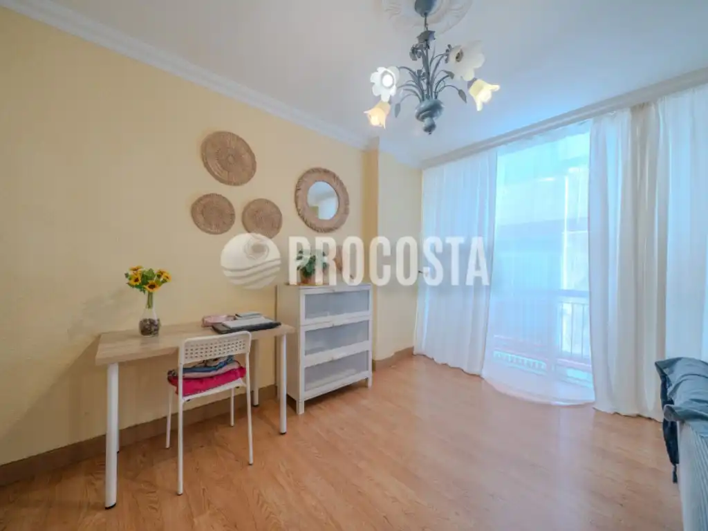 Flat for sale in Calle Buenos Aires, Almuñecar Centro