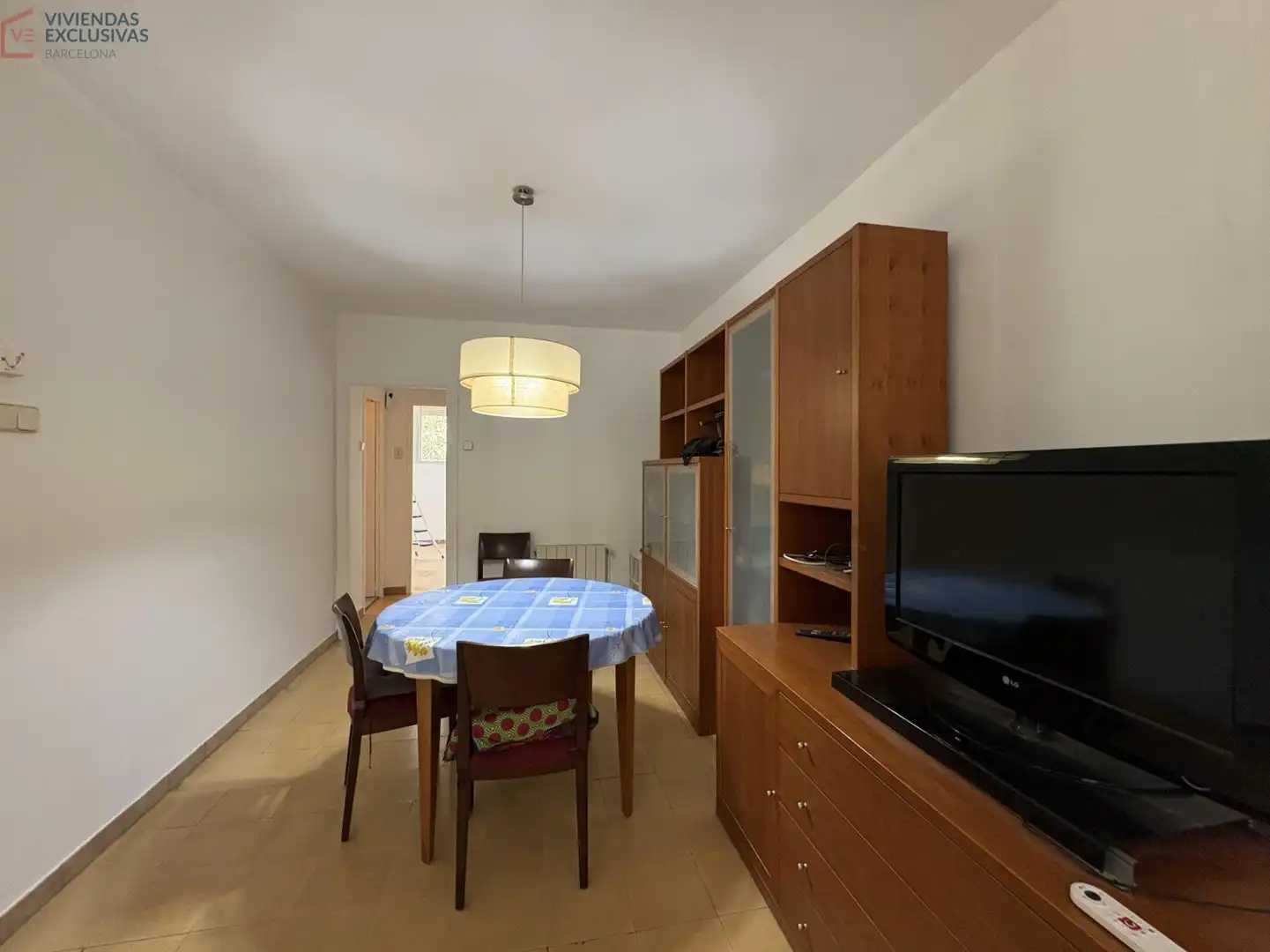 Comedor de Piso en venta en Barcelona con Calefacción