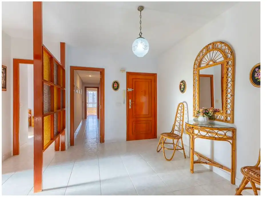 Apartament en venda en Gandia amb Terrassa i Moblat
