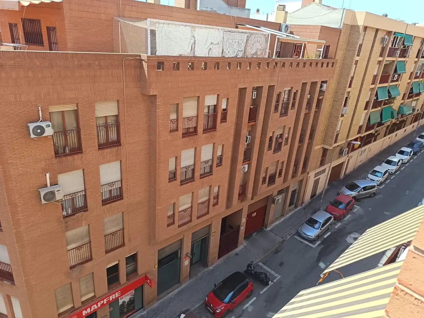 Außenansicht von Wohnung zur Miete in Alicante / Alacant mit Klimaanlage, Terrasse und Möbliert