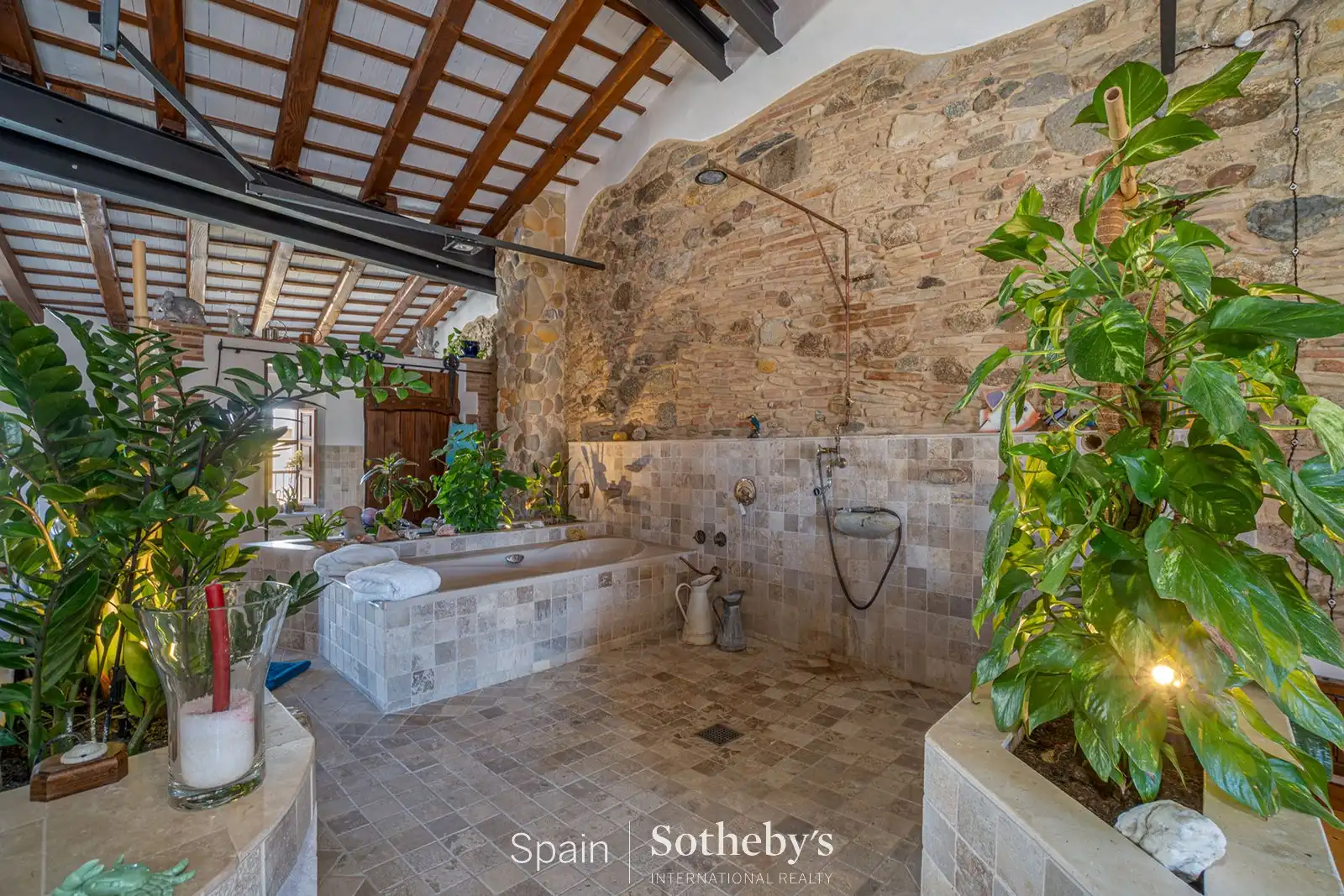 Casa bifamiliare con giardino in vendita a Castelló d'Empúries, imagen 33