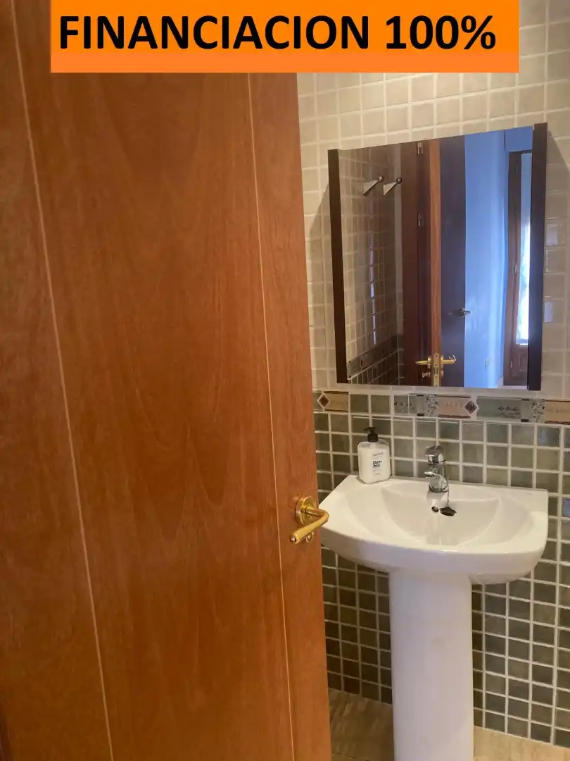 Baño de Piso en venta en Borja con Aire acondicionado, Calefacción y Trastero