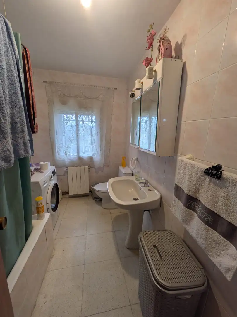 Bathroom of Country homes for sale in Morata de Tajuña