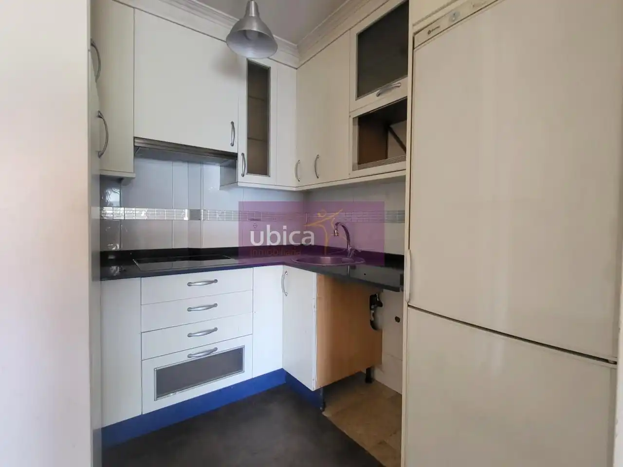 Kitchen of Attic for sale in Vigo   with Heating, Parquet flooring and Terrace
