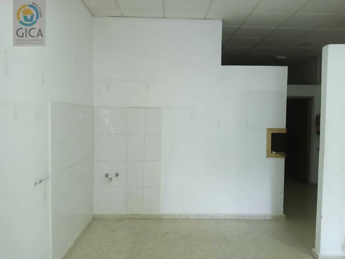 Gewerbefläche zum Verkauf in Avenida Oceanía, imagen 10