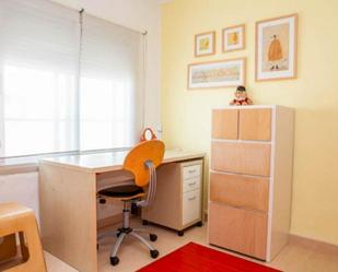 Bedroom of Apartment to share in  Valencia Capital  with Air Conditioner, Heating and Furnished
