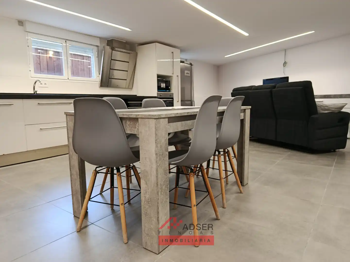 Küche von Geschaftsraum zum Verkauf in Villamediana de Iregua mit Terrasse