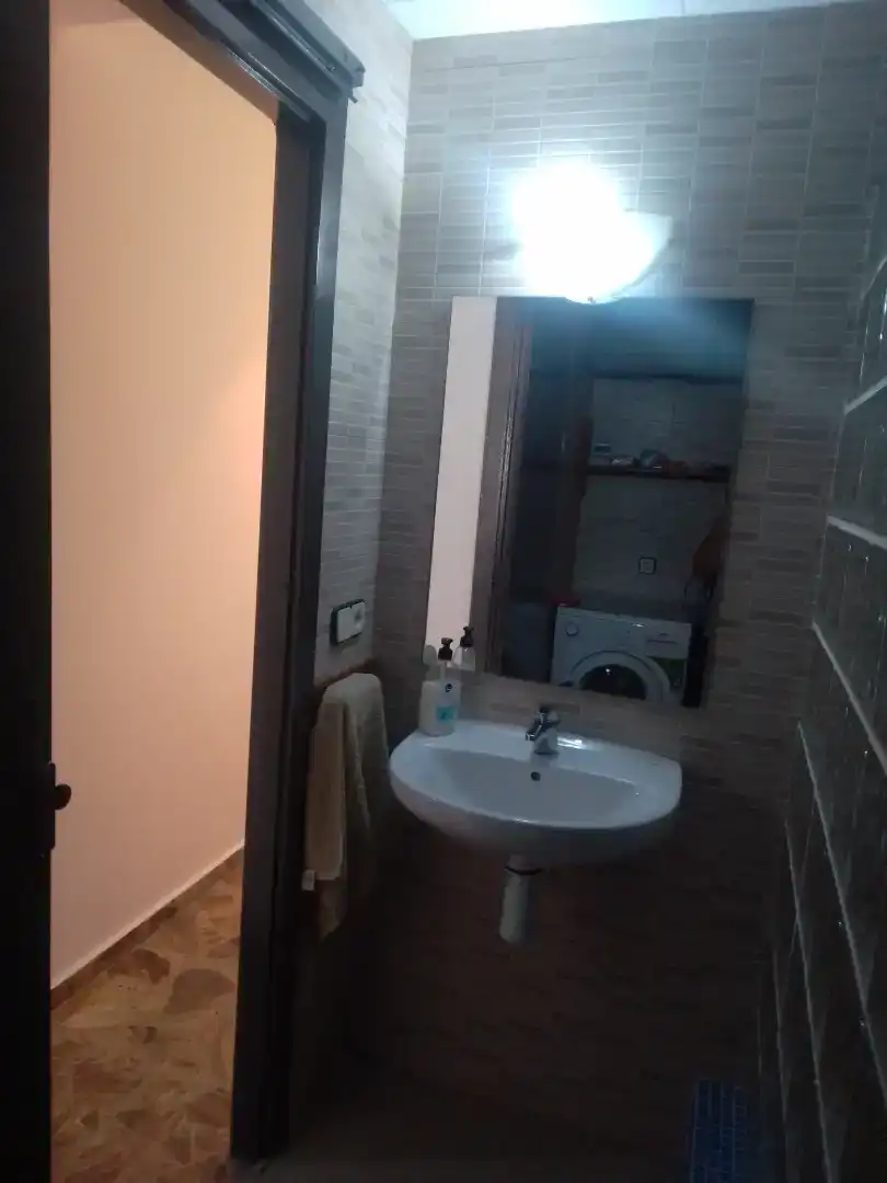 Badezimmer von Wohnungen zur Miete in La Ràpita mit Klimaanlage, Möbliert und Ofen