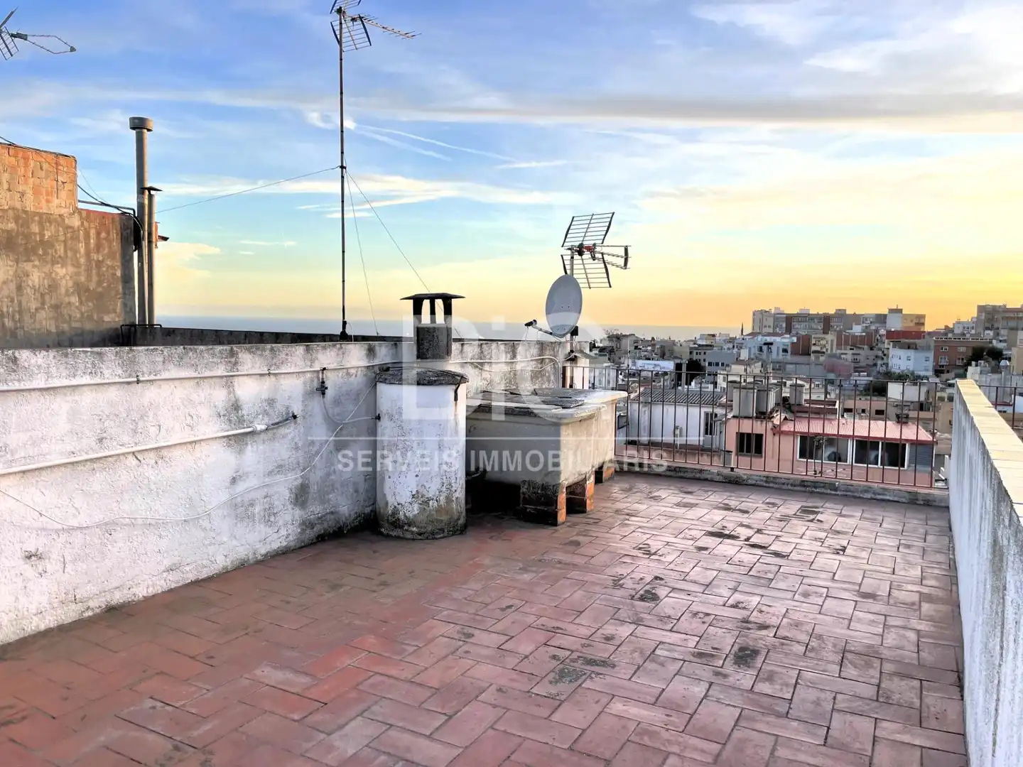 Terraza de Ático en venta en Mataró con Terraza, Trastero y Balcón