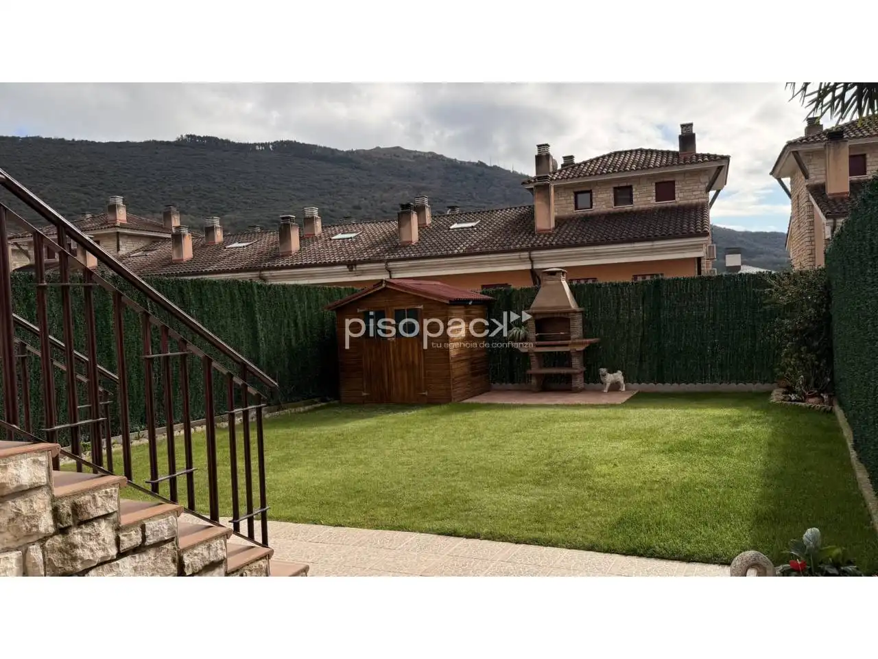 Jardín de Casa adosada en venta en Berrioplano / Berriobeiti con Calefacción, Jardín privado y Parquet