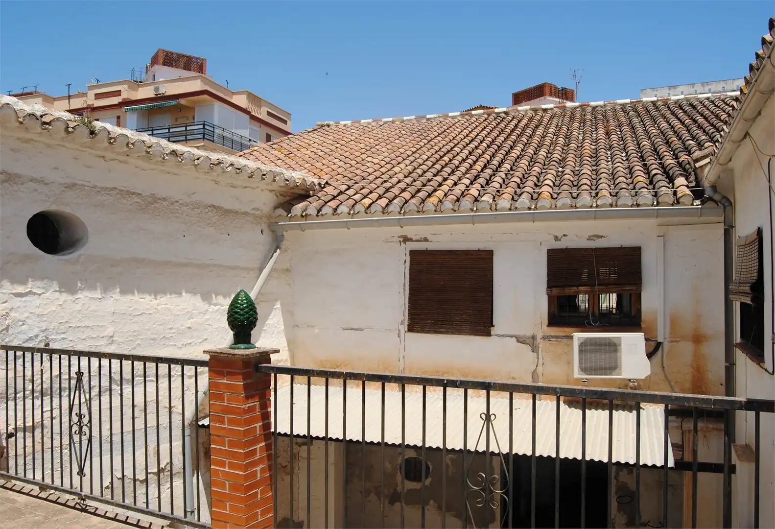 Vista exterior de Casa o xalet en venda en Vélez-Málaga amb Terrassa