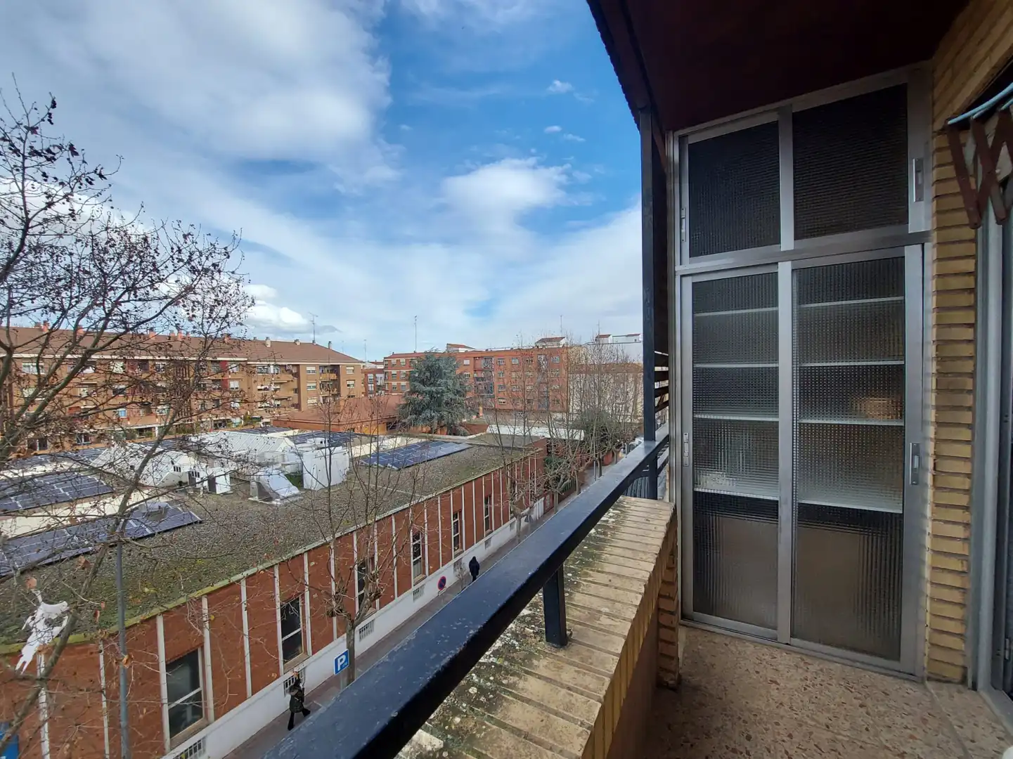 Vista exterior de Pis en venda en  Logroño amb Calefacció, Parquet i Terrassa