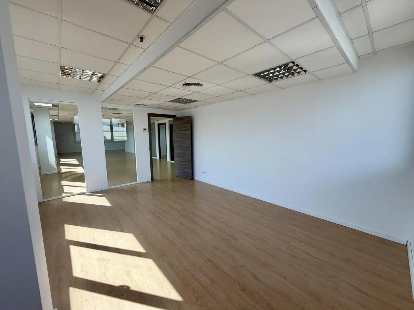 Office space to rent in Nord, imagen 22