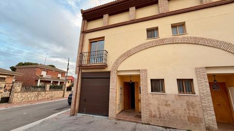 Foto 4 de Casa adosada en venda a Calle Juan Antonio García, 12, Nuez de Ebro, Zaragoza