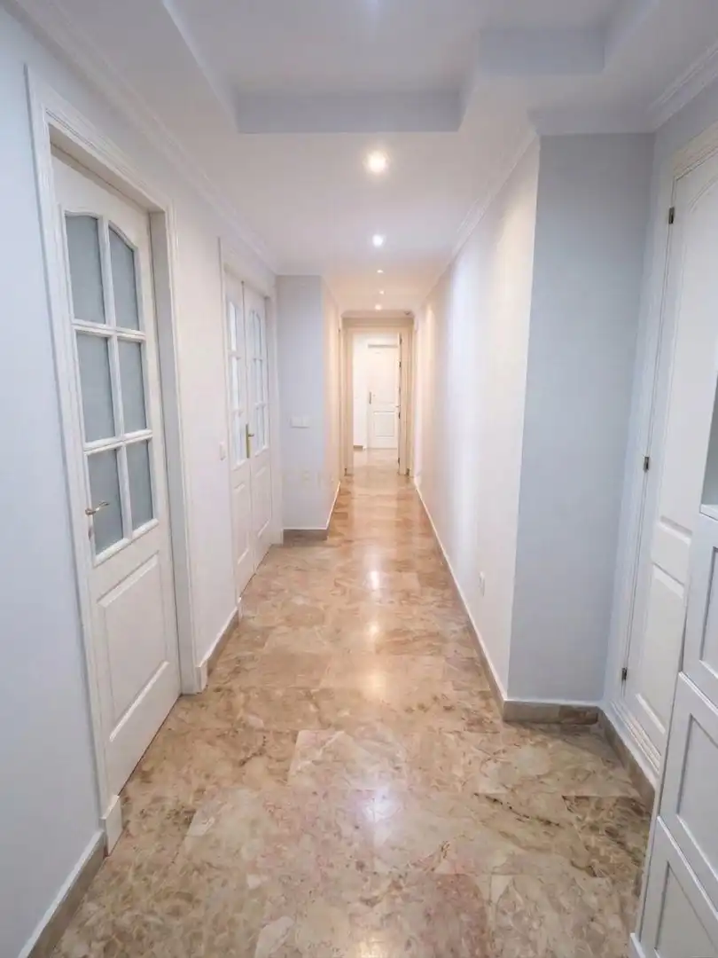 Apartamento en venta en Marbella con Aire acondicionado, Jardín privado y Horno