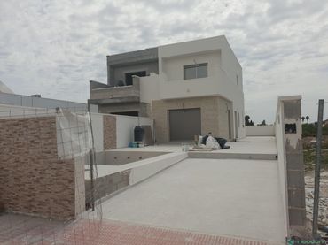 House for sale in Daya Nueva