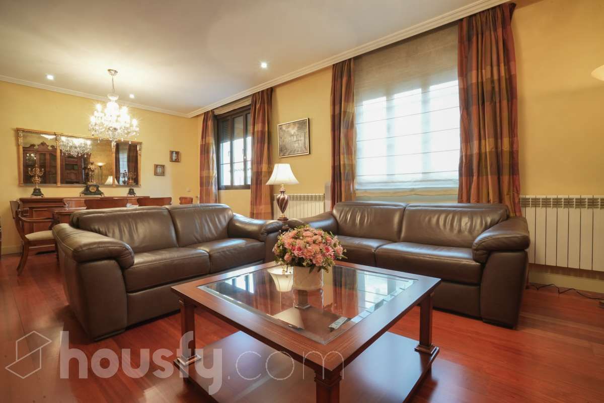 Sala de estar de Piso en venta en  Madrid Capital con Aire acondicionado y Calefacción