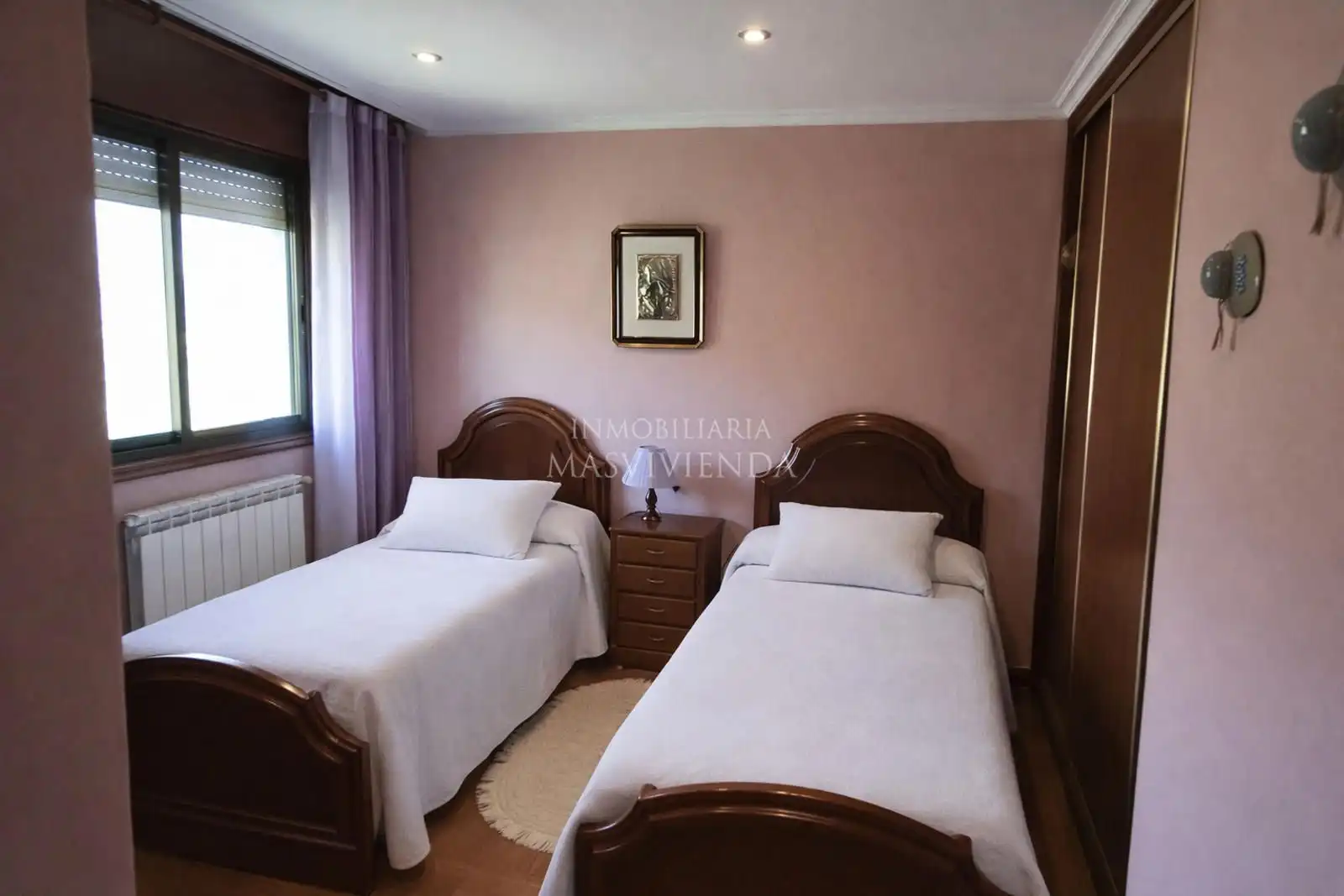 Detached homes for sale in Arrufana (Da)-Louredo, Mos