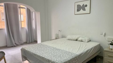 Foto 4 de Piso de alquiler en Calle Lopan, Los Ángeles - Cruz de Caravaca, Almería Capital