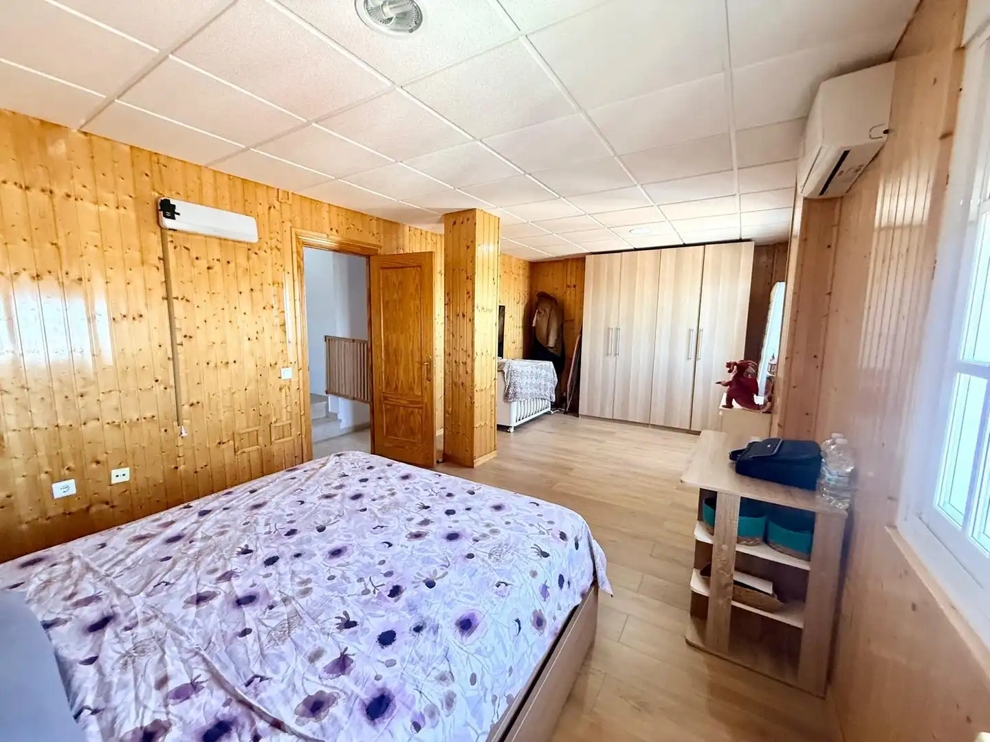 Casa aparellada amb jardí en venda a Calle QUITAPENAS, imagen 24