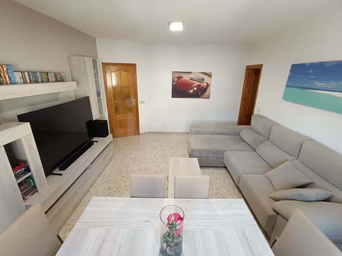 Sala de estar de Casa adosada en venta en Roquetas de Mar con Terraza