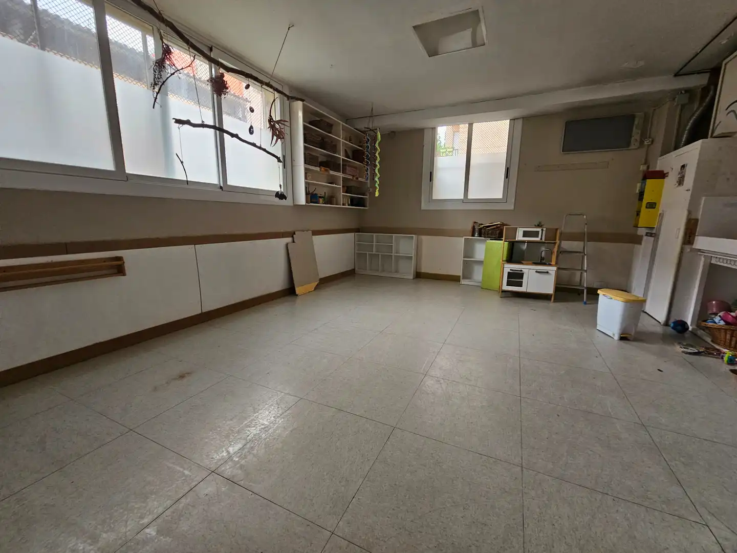 Commercial properties for rent in Centre